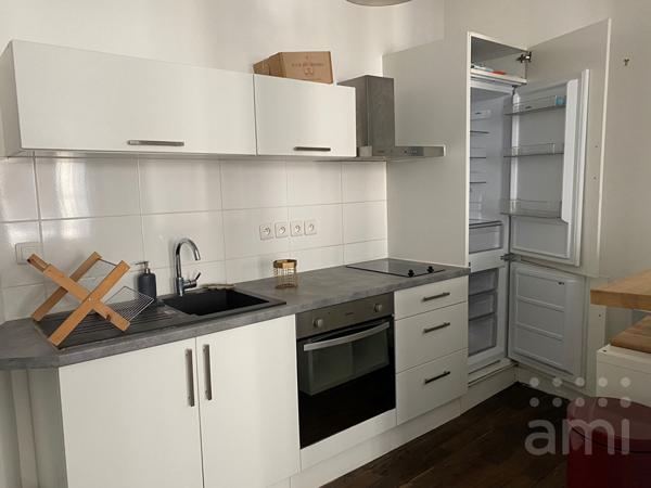 POITIERS Centre, rue Carnot