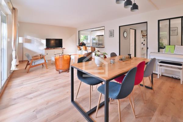 Appartement 5 pièce(s) 3 chambre(s) 105.59 m²