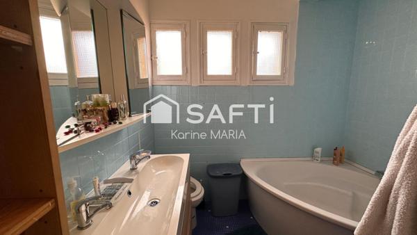 13400 - AUBAGNE - Casamance - Maison avec 6 pièces, 5 cambres, un garage, terrasses et jardin