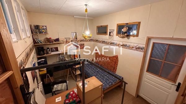 13400 - AUBAGNE - Casamance - Maison avec 6 pièces, 5 cambres, un garage, terrasses et jardin