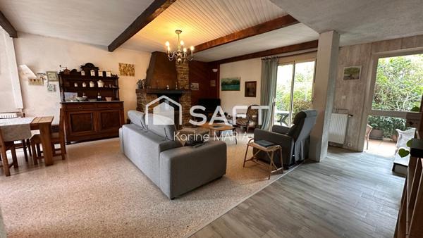 13400 - AUBAGNE - Casamance - Maison avec 6 pièces, 5 cambres, un garage, terrasses et jardin