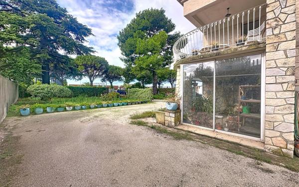 Maison à vendre    4 pièces • 140 m2 Avignon