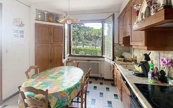 Maison à vendre    4 pièces • 140 m2 Avignon