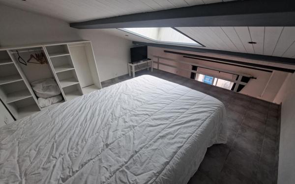 Appartement à louer    1 pièce • 30 m2 Ollioules