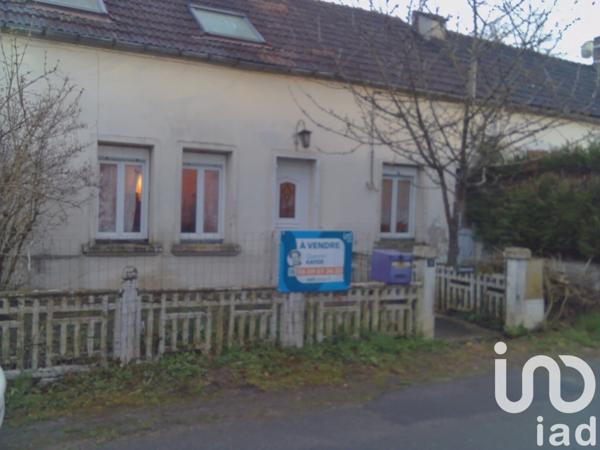Maison 4 pièces de 80 m² à Bézenet (03170)