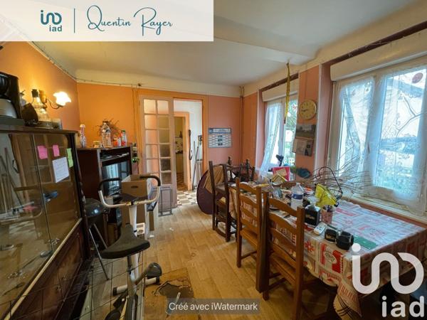 Maison 4 pièces de 80 m² à Bézenet (03170)