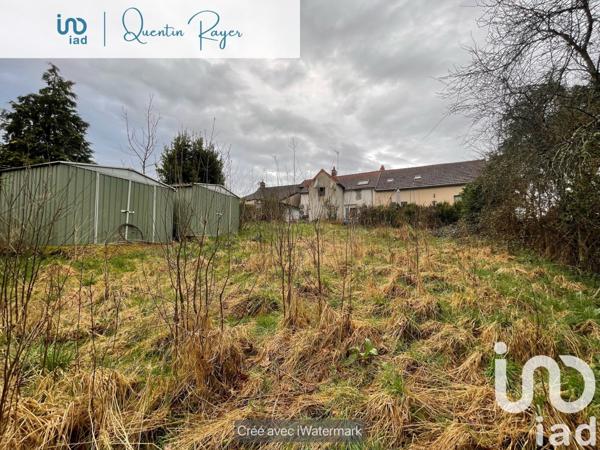 Maison 4 pièces de 80 m² à Bézenet (03170)