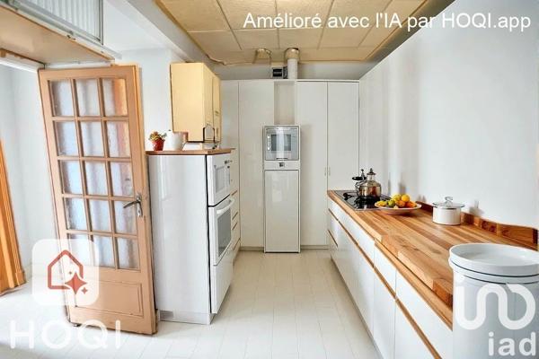 Maison 4 pièces de 80 m² à Bézenet (03170)