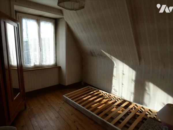 Maison en pierre à rénover