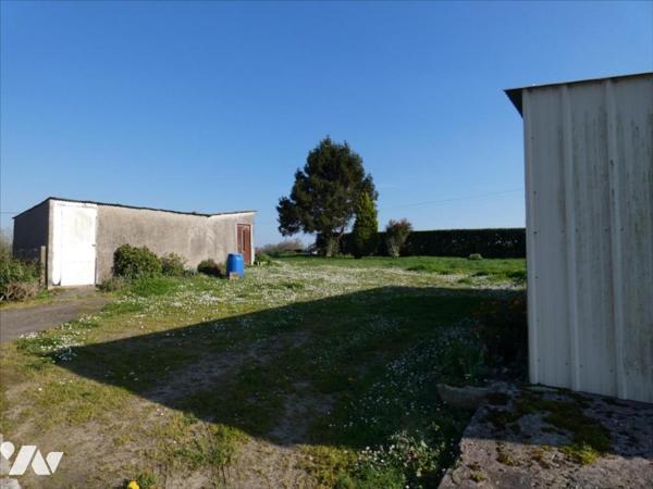 Maison en pierre à rénover