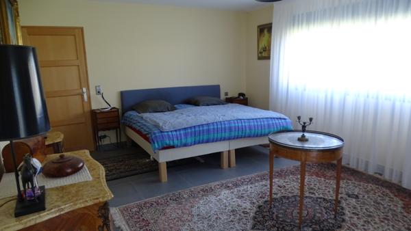 Maison 7 pièce(s) 4 chambre(s) 380 m²