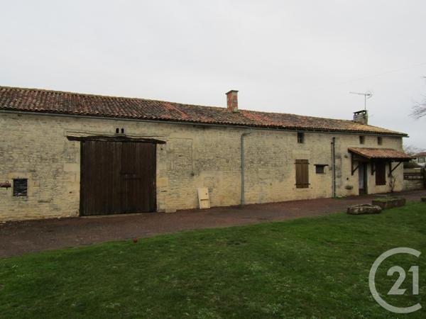 Maison à vendre  6 pièces - 109,20 m 2   CHEF BOUTONNE  - 79