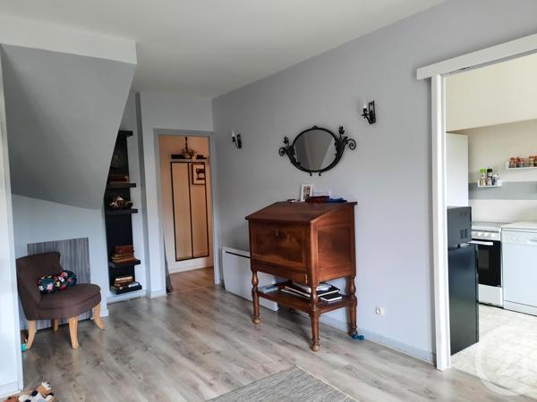 Maison à vendre  6 pièces - 109,20 m 2   CHEF BOUTONNE  - 79