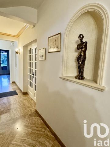 Maison 6 pièces de 197 m² à Le Bouscat (33110)