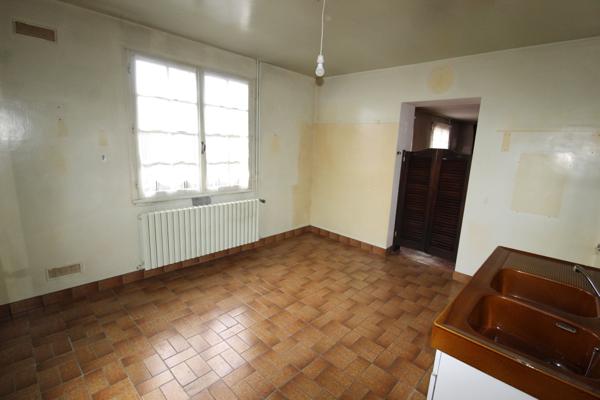 Jouet-sur-l'Aubois (18320) Maison Plain-pied