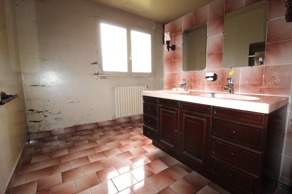 Jouet-sur-l'Aubois (18320) Maison Plain-pied