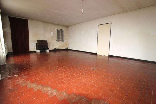 Jouet-sur-l'Aubois (18320) Maison Plain-pied