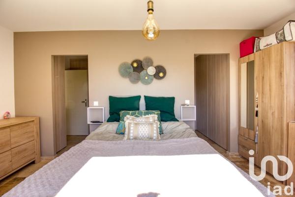 Maison d’architecte 6 pièces de 177 m² à Le Plan-de-la-Tour (83120)