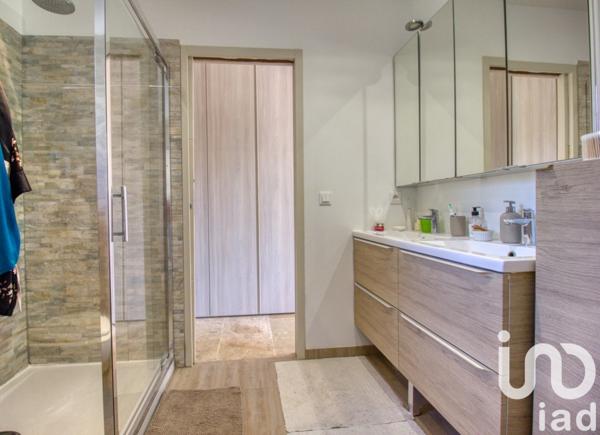 Maison d’architecte 6 pièces de 177 m² à Le Plan-de-la-Tour (83120)