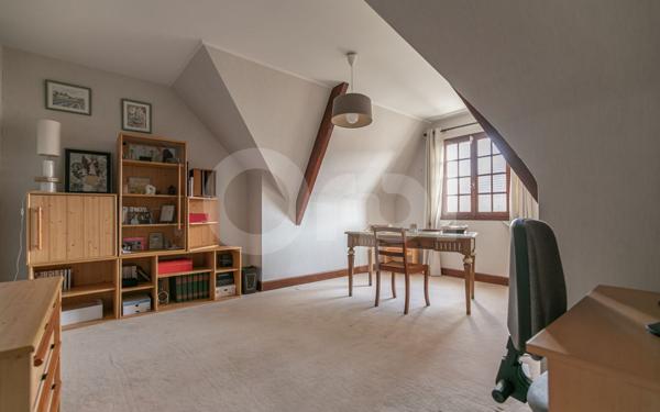 Maison à vendre    5 pièces •  Pontault-Combault