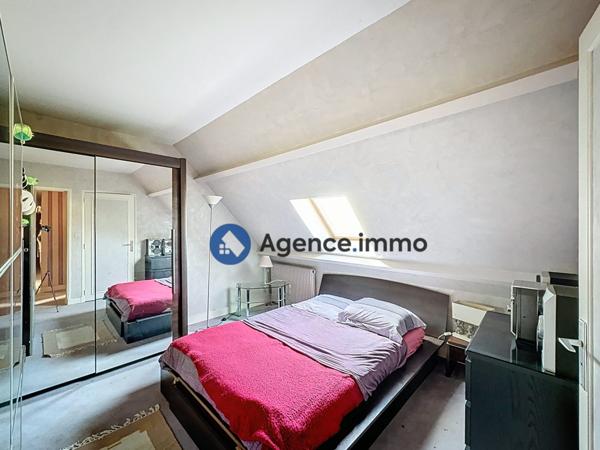 À vendre - Maison traditionnelle, 8 pièces située à Artannes-sur-Indre (37260)