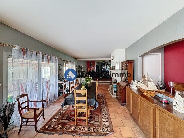 À vendre - Maison traditionnelle, 8 pièces située à Artannes-sur-Indre (37260)