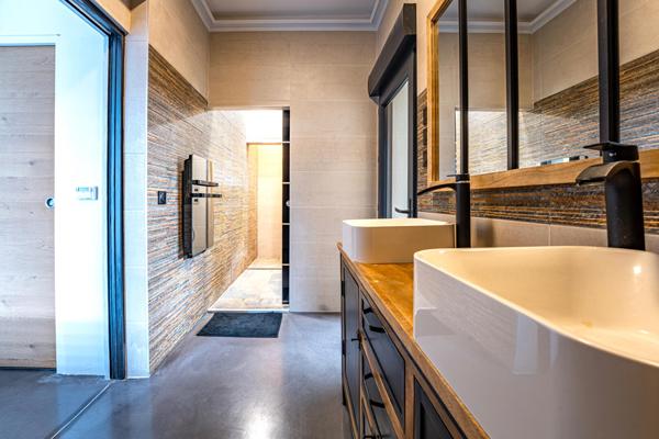 LOFT D’EXCEPTION DANS ANCIEN ATELIER RÉHABILITÉ ESPRIT NEW-YORKAIS