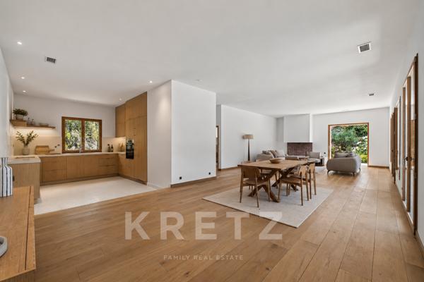 Propriété d'architecte d'exception à Saint-Rémy-de-Provence – 298 m² – Domaine de 3,2 hectares