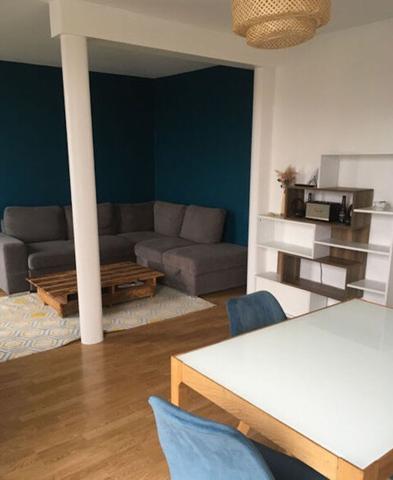 "APPARTEMENT MEUBLÉ LE MANS 3 PIECES 65M2"