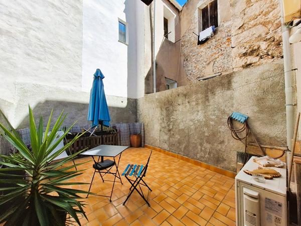Appartement Sète 2 pièces 31 m² + cour de 16 m²
