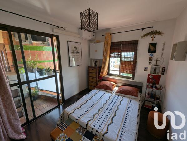 Appartement 2 pièces de 52 m² à Saint-Denis (97400)