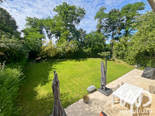 Maison à vendre 5 pièces 127 m² Brie-Comte-Robert