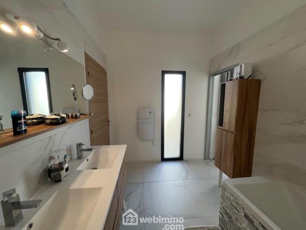 Villas 178 m² à Villetelle 34400