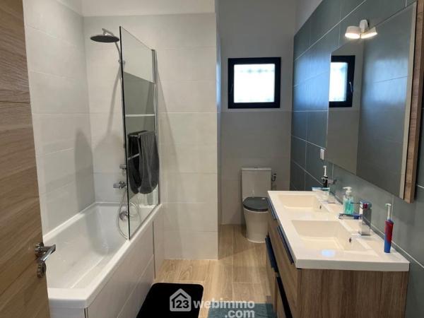 Villas 178 m² à Villetelle 34400