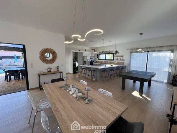 Villas 178 m² à Villetelle 34400