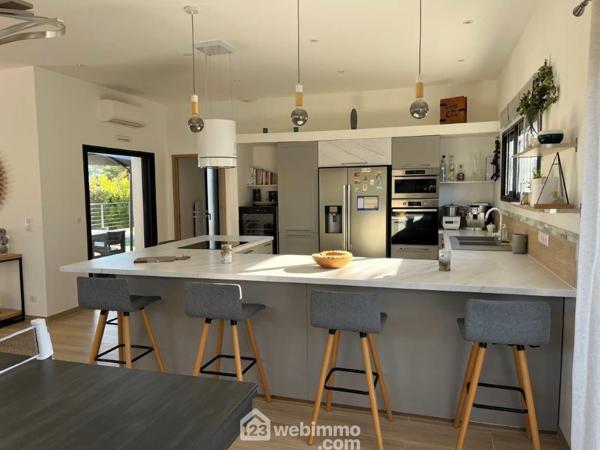 Villas 178 m² à Villetelle 34400