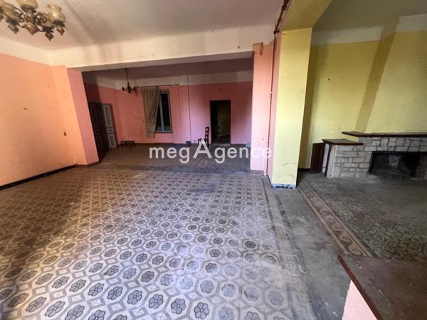 Maison à LA SEYNE-SUR-MER, 83500 - 18 pièces 740m²