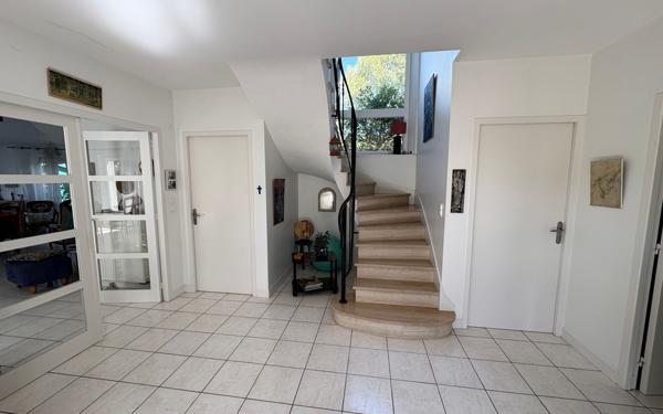 Maison à vendre    4 pièces • 160,02 m2 Colomiers