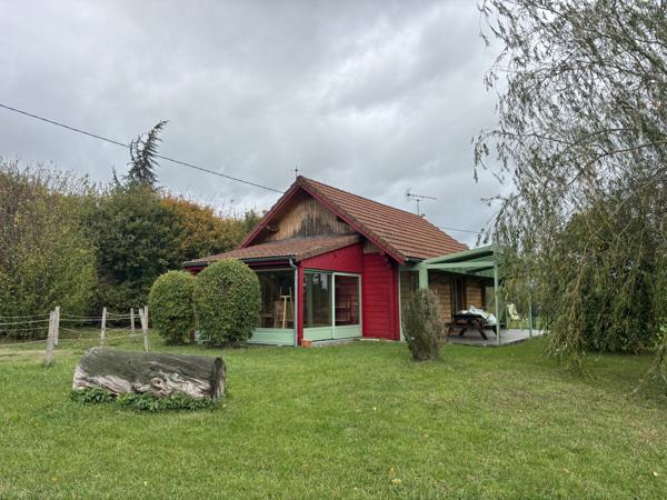 Autry-Issard – Charmant chalet en bois avec 3571 m² de terrain Autry-Issards (03210)