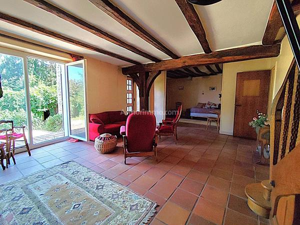 Vente                                                      Maison
                        
                     13 pièces                      241 m2                     à Leuville-sur-Orge