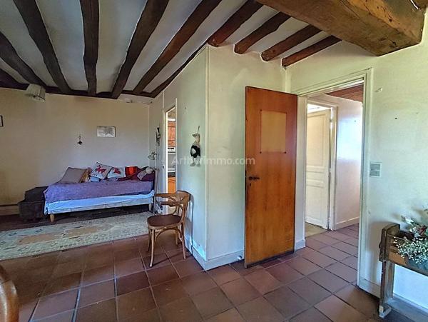 Vente                                                      Maison
                        
                     13 pièces                      241 m2                     à Leuville-sur-Orge