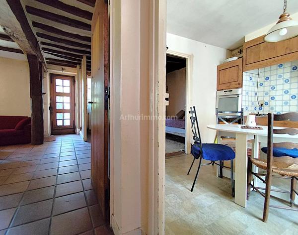 Vente                                                      Maison
                        
                     13 pièces                      241 m2                     à Leuville-sur-Orge