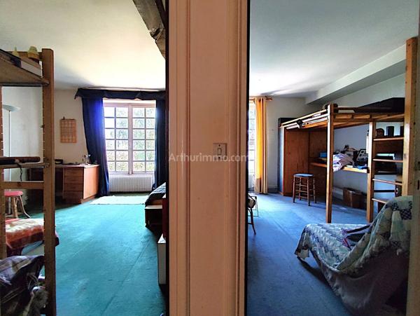 Vente                                                      Maison
                        
                     13 pièces                      241 m2                     à Leuville-sur-Orge
