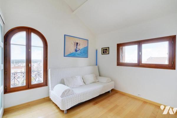 Maison avec jardin et vue