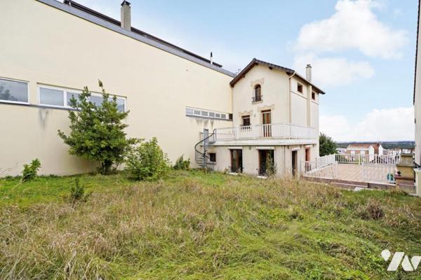 Maison avec jardin et vue