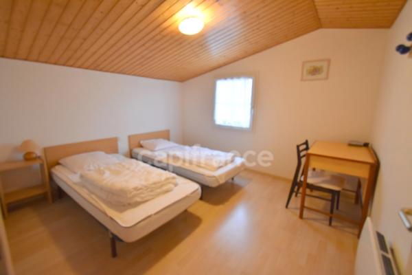 NOIRMOUTIER ( 85 ) Location à l'année Maison 7 pièces LA GUERINIERE (85) 3 chambres et un bureau , terrain de 856 m² clos , garage