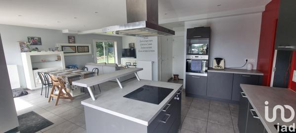 Maison à vendre 8 pièces 170 m² Carpiquet