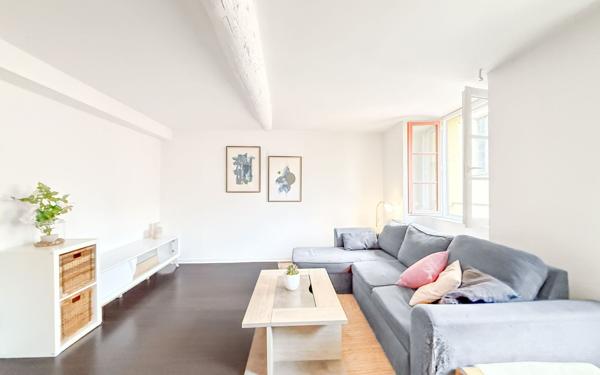 Appartement à vendre    3 pièces • 52,17 m2 Nice