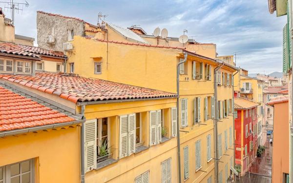 Appartement à vendre    3 pièces • 52,17 m2 Nice