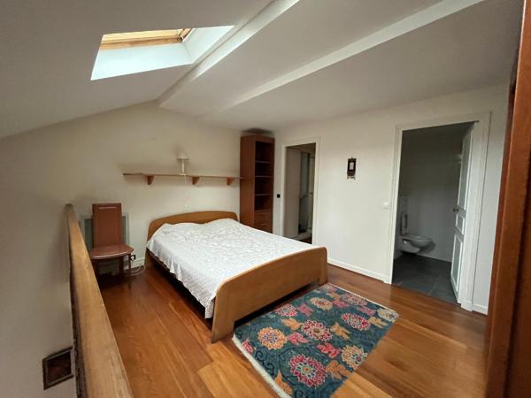 Appartement · Location Paris (75116) 2 pièces · 59m²